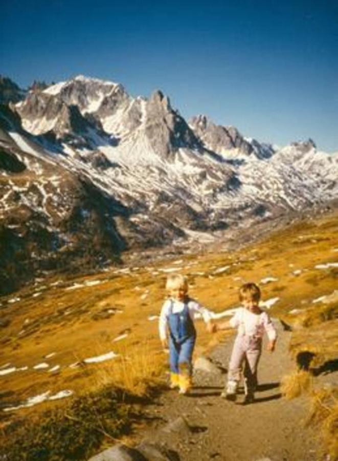 Le Leyrier Hameau Des Chazals Nevache Hautes Alpes Bagian luar foto